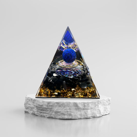 Pyramide orgonite en lapis lazuli & quartz fumé